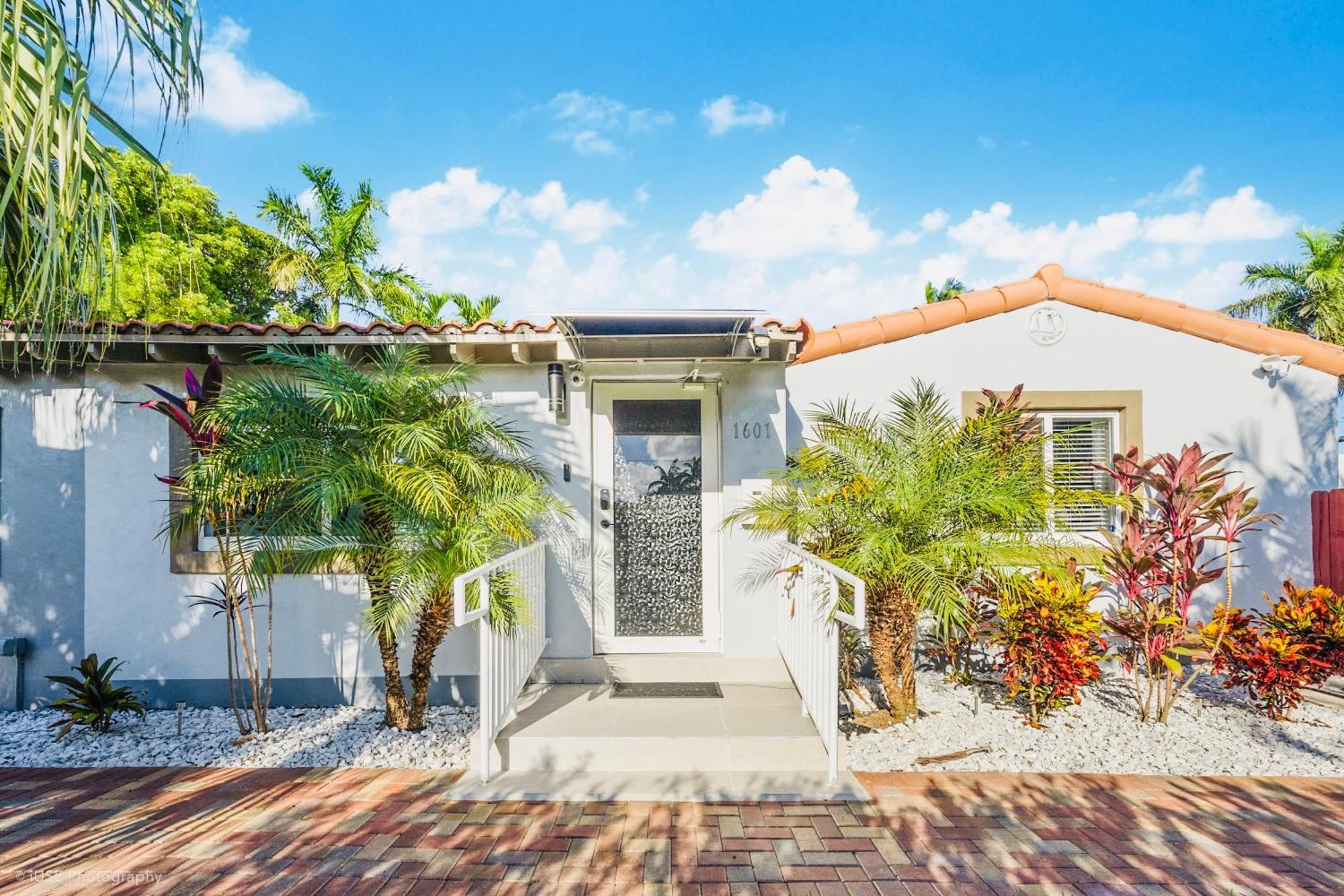Coastal Paradise 7 Min To With Game Mini Golf And Heated Pool *