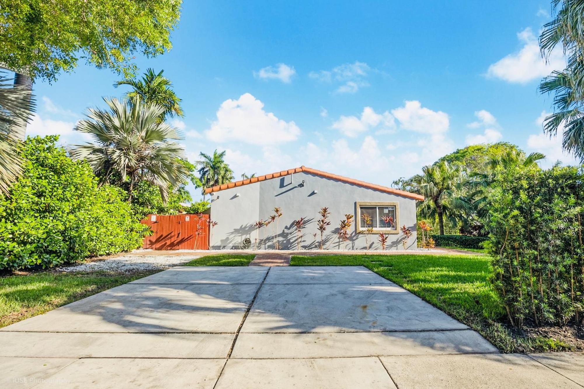 Coastal Paradise 7 Min To With Game Mini Golf And Heated Pool Villa *